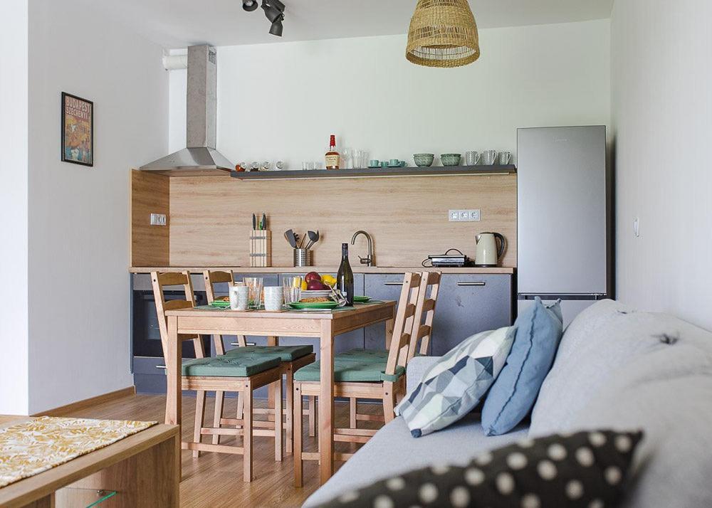 City And Thermal Apartman Győr Zewnętrze zdjęcie