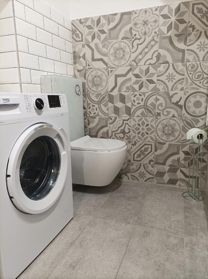 City And Thermal Apartman Győr Zewnętrze zdjęcie